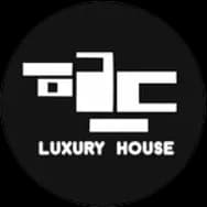 LUXURY HOUSE